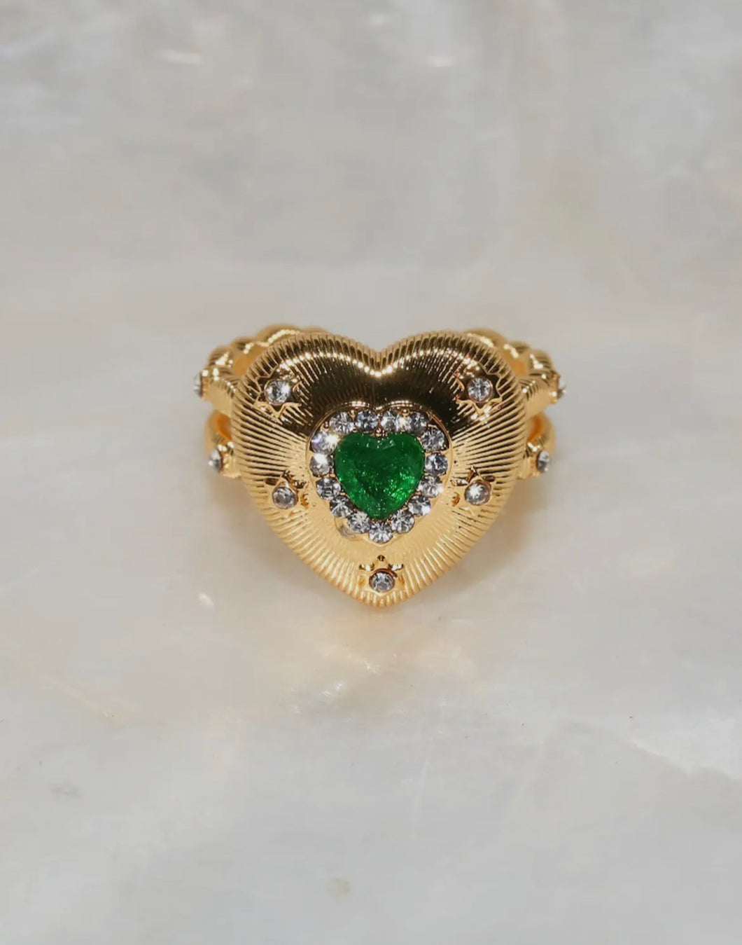 Emerald heart ring