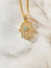 Load image into Gallery viewer, Hasma diamond pendant with evil eye
